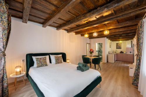 Sighisoara Apartamento | House Four