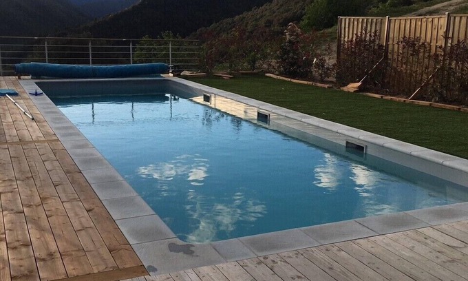 Notre-Dame-de-la-Rouviere Casa | Casa ubicada en el corazón de la piscina de Cévennes, vista impresionante.