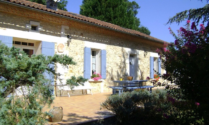 Saint-Vincent-Jalmoutiers Casa | Casa rústica con piscina en el Périgord Vert.