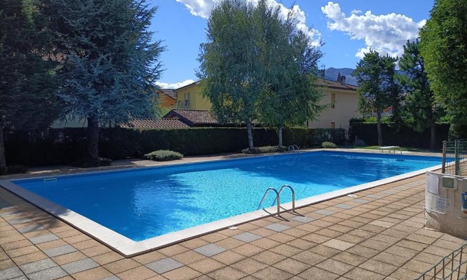 Domaso Casa | House in a beautiful residence with garden, swimming pool and parking spot - Larihome A07