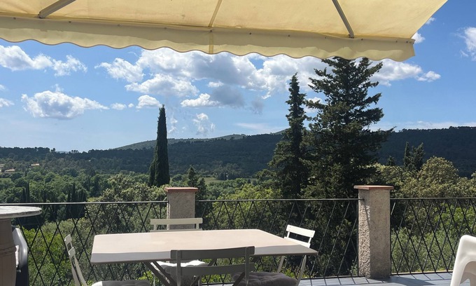 Camps-la-Source Casa | House in Provence Verte with magnificent view