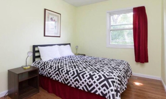 Sterling Casa | Casa en Sterling para 12 personas, estacionamiento disponible