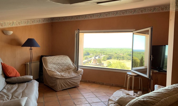 Regusse Casa | House in the heart of the village, in the Verdon National Park, near the lakes.