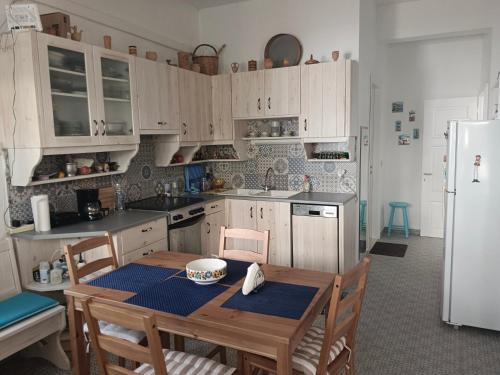 Milatos Beach Apartamento | House near the sea