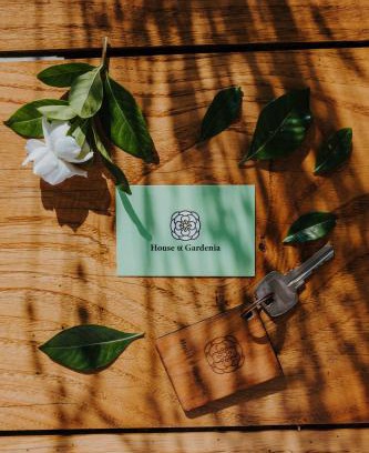 Makrirrakhi Casa | House of Gardenia