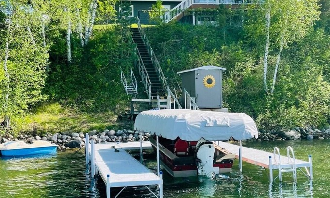 Alexandria Cabina | House on Lake Carlos - Alexandria Chain of Lakes