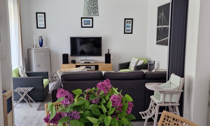 Fromentine Casa | House with enclosed garden, 5 minutes' walk from the beach adjacent to the forest