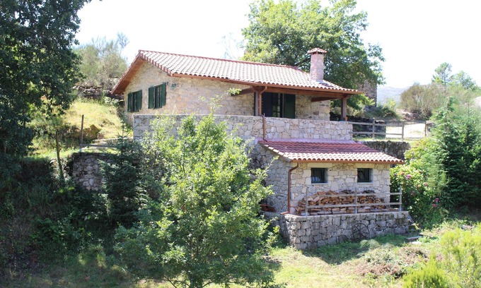 Arcos de Valdevez Cabaña | #Casa con magníficas vistas del Parque Nacional Peneda-Geres.