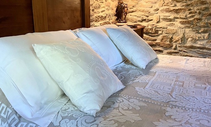 Carvalhais Casa | Refugio Villa de Távoras - Casa con piscina y cocina rústica