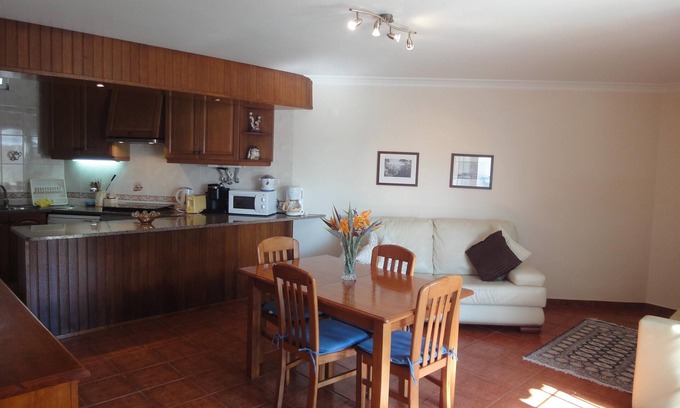 Malveira da Serra Casa | House with sea view, garden and barbecue, near Guincho beach and Cascais