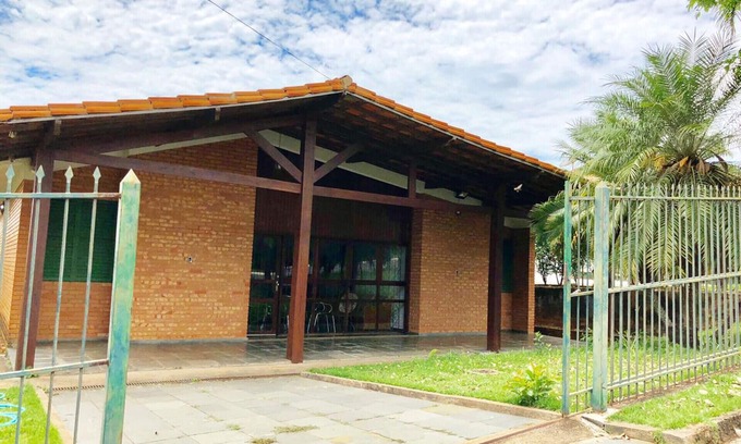Capitolio Casa | Casa dentro del lago Escarpa Cond