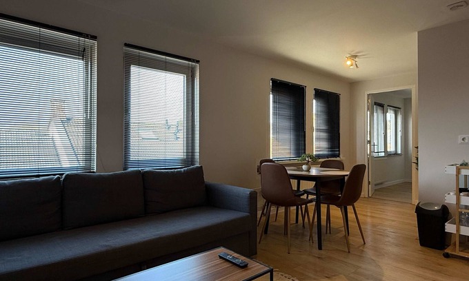 Eindhoven Apartamento | HS-Studio 5 Summary: