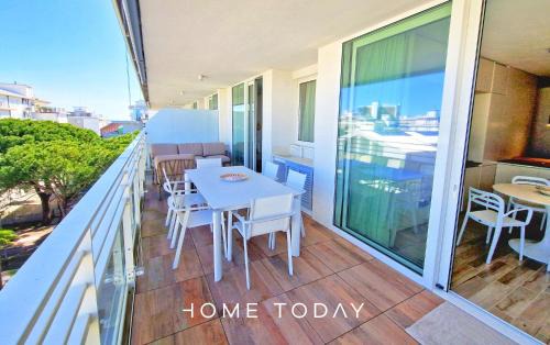 Faro Apartamento | HT - Luxury apartment at Palm Beach Jesolo