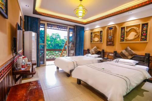 Xiangxi Casa | Huaqianshu Theme Inn 高铁免费接站或送站一次