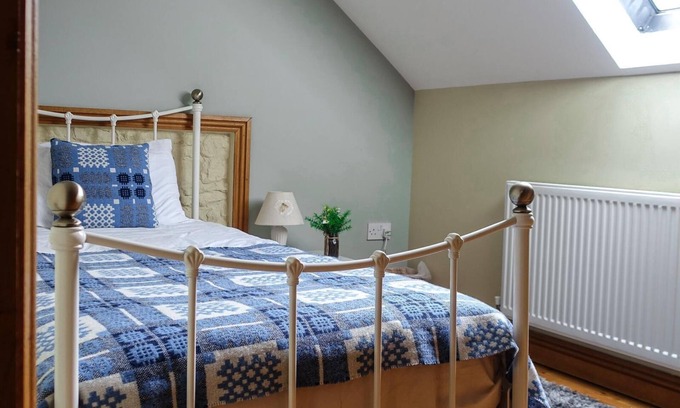 Llangadog Casa | Beacons Barn-Granero-Lujoso-Baño privado con hidromasaje-Vista al campo