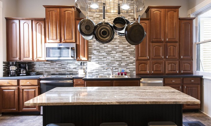 Highlands Casa | Enorme casa histórica remodelada, a pie de todo!