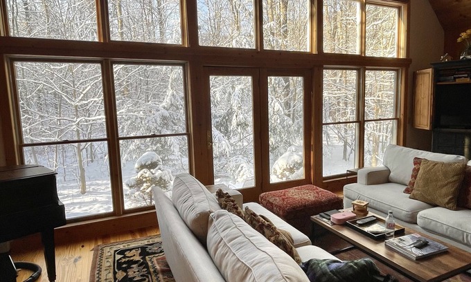 Hunter Chalet De Esquí | Cazador de Mtn Ski Chalet, a pie de pistas! 5 estrellas cuenta