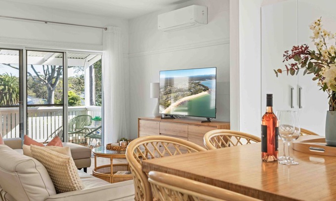 Huskisson Casa | Husky Beach House by Experience Jervis Bay