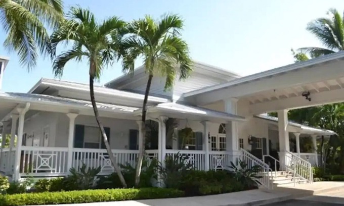 New Town Complejo | Hyatt Beach House Resort Key West 1-7 nights