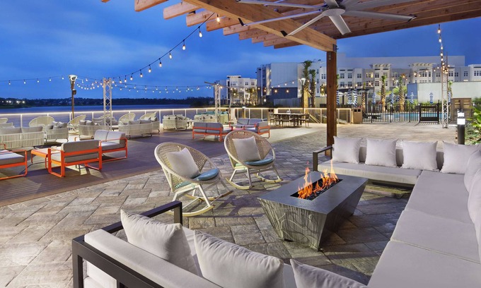 Southside Hotel | Hyatt Place Jacksonville / St. Johns Town Center