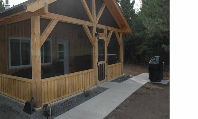 Algoma District Cabina | Hyggeligt Hus