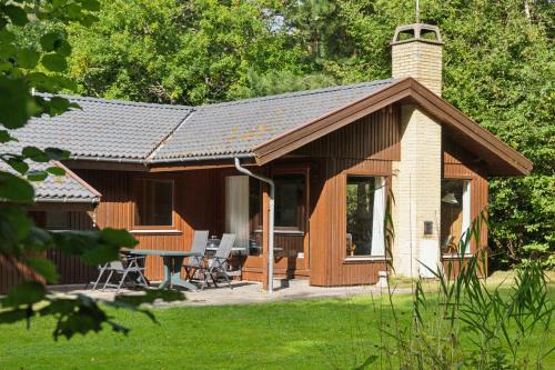 Rrvig Casa | Hyggeligt Sommerhus På Naturgrund Tæt På Dybesø