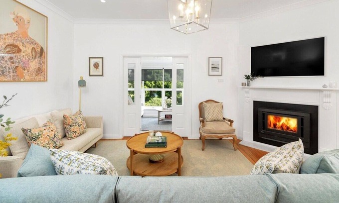 Bundanoon Cabaña | I am Hathaway, Bundanoon’s exquisite country cottage