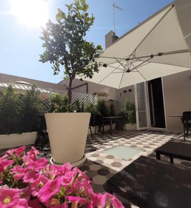 Trani Casa | I Colori della Puglia Rooms