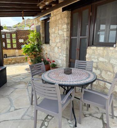 Pissouri Casa | 'I Folia' Village house with roof garden and terrace
