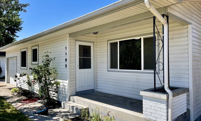 Mountain Home Casa | Idahome Love, newly renovated 4 bedroom 2 bath home ready for your stay.