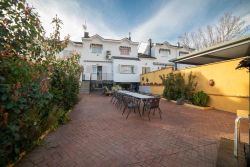 San Martín de Valdeiglesias Casa | Ideal FAMILIAS hasta 15 Personas en San Martín de Valdeiglesias Madrid