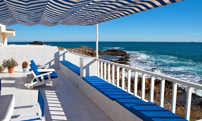 Cabo de Palos Casa | Casa con terraza, piscina y jardín privados. BBQ, wifi, climatizada a 50m playa