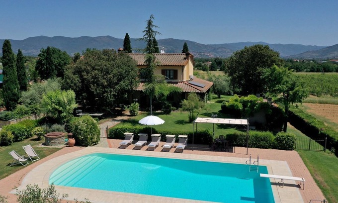 Castroncello Villa | Il Bel Laghetto 12, Castiglion Fiorentino, Arezzo