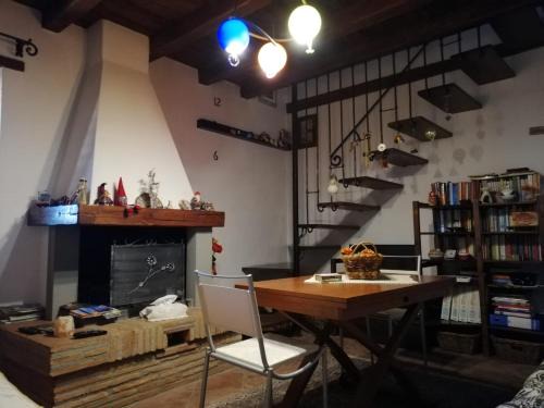 Pratovecchio Apartamento | Il Caminetto