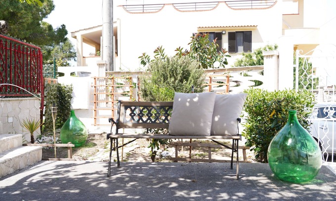 Pulsano Villa | Il Colibrì - Arcuève