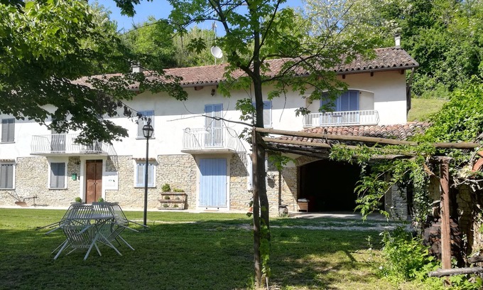 Santo Stefano Belbo Casa | IL Mestiere DI Vivere - Cascina Immersa nel Verde