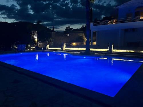 Nafpaktos Casa | IL Paradiso Vacation Rentals