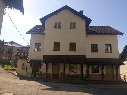 Ovaro Apartamento | Il Ricjûl
