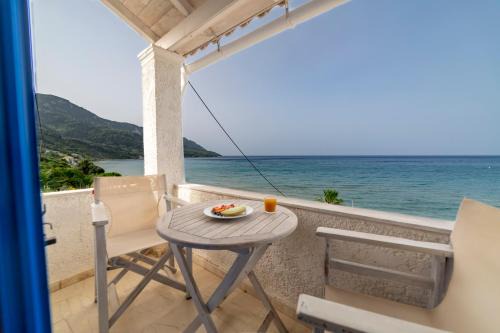 Agios Georgios Pagon Apartamento | ILIOS