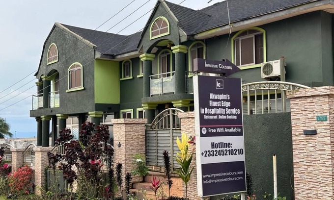 Eastern Region Casa | IMPRESSIVE COLORS LODGE