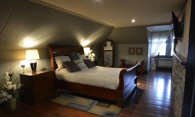 Matane Casa | In the heart of Matane, the Bruine Océane Inn is a little gem ready to welcome y