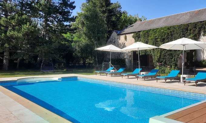 Fondettes Casa | EN EL CORAZÓN DE LOS CASTILLOS DEL LOIRE, 8km TOURS, BONITA CASA, PISCINA CLIMATIZADA, TENIS