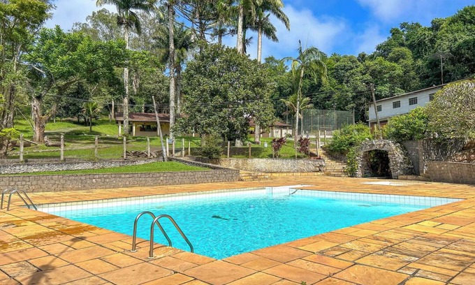 Recanto das Gaivotas Chalet De Esquí | Incrível chácara c churrasqueira - Santa Isabel/SP