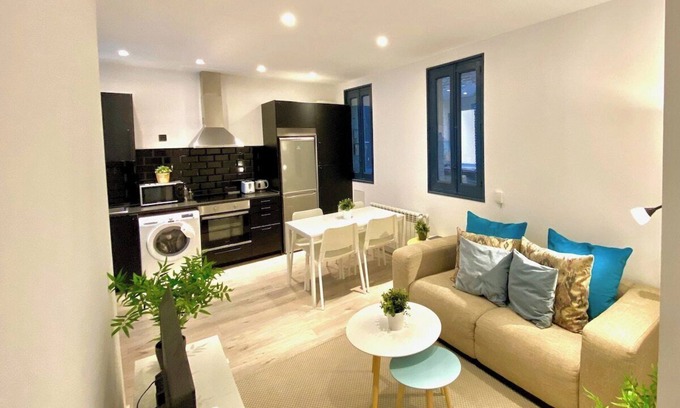 Palos de la Frontera Apartamento | Increíble Apartamento en Atocha D1C