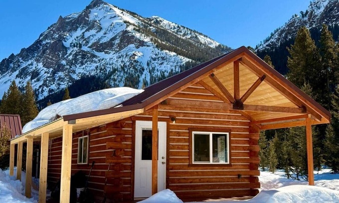 Silver Gate Casa | Index Peak Mountain Cabin
