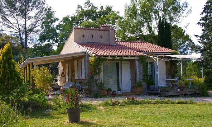 Tourves Villa | CHALET con PISCINA ECOLÓGICA En la tierra