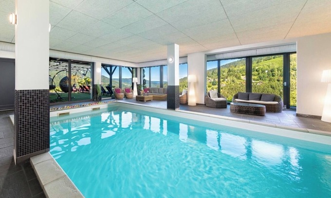Ventron Chalet De Esquí | Piscina cubierta, zona de bienestar, para 8-10 personas (4 dormitorios - 2 baños)