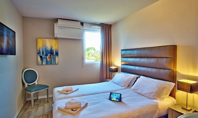 Mouguerre Casa | Indulge in Home Like Comfort! FREE Parking, Pets Are Allowed!