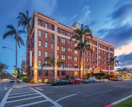 Park West Complejo | Inn at the Park