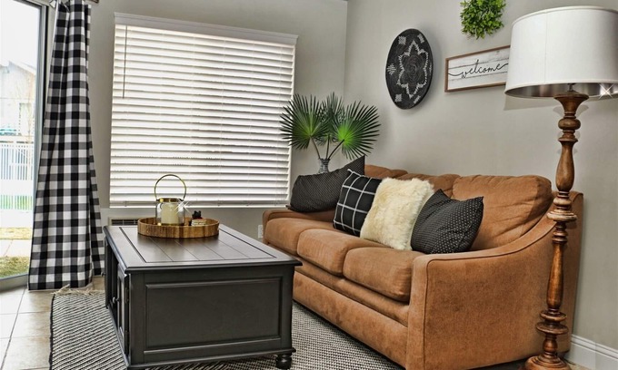 Harbor Village Condominio | Inn Building Condo #111 | Pool, Hot Tub, & Tennis